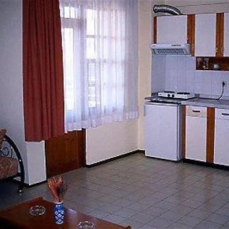 Ada-1 Hotel de apartamente