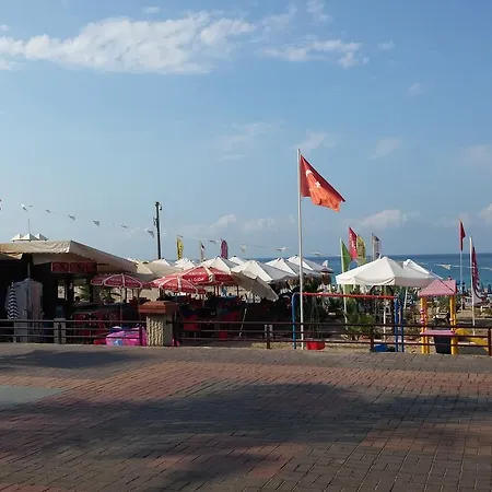 מלון דירות Ada-1