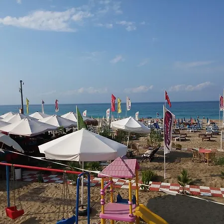 Ada-1 מלון דירות