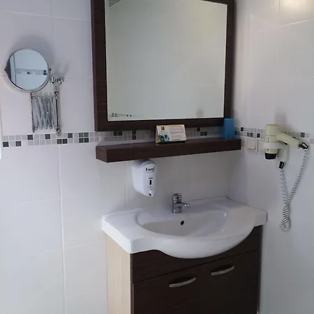 Apart-hotel Ada-1 3*