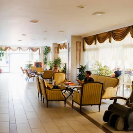 Apart-hotel Ada-1 3*
