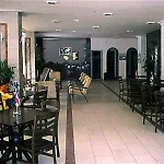 Ada-1 Lejlighedshotel 3*